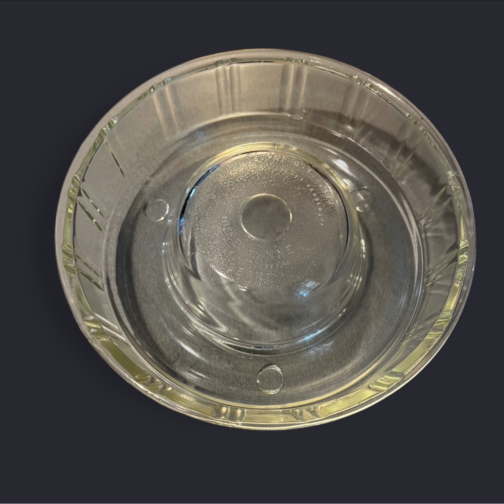 Vintage 40’s Queen Anne Glasbake Vintage Bundt Cake Pan or Jello Mold - USA